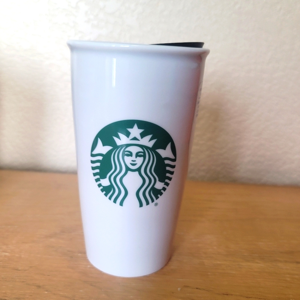 NWOT Starbucks 12oz Glass Cup ☕️